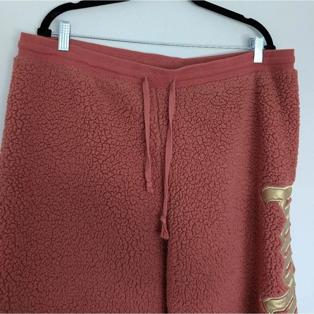 Disneyland Resort Spirit Jersey Sherpa Fleece Elastic Waist Sweatpants Sz XXL - Picture 6 of 16